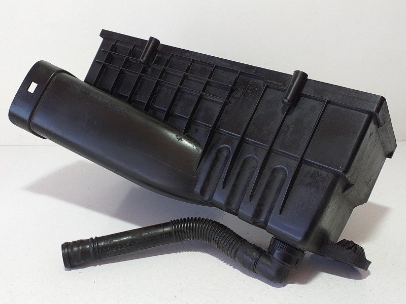 Recambio de filtro aire para seat leon (1p1) fr referencia OEM IAM BMN 71887 R