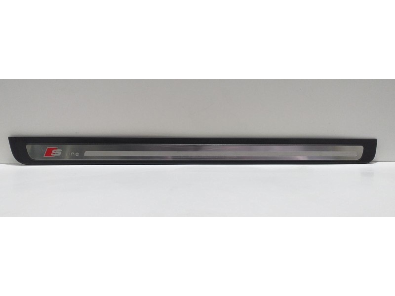 Recambio de molduras delanteras para audi a5 coupe (8t) 3.2 fsi referencia OEM IAM 8T0853374RE 51467 