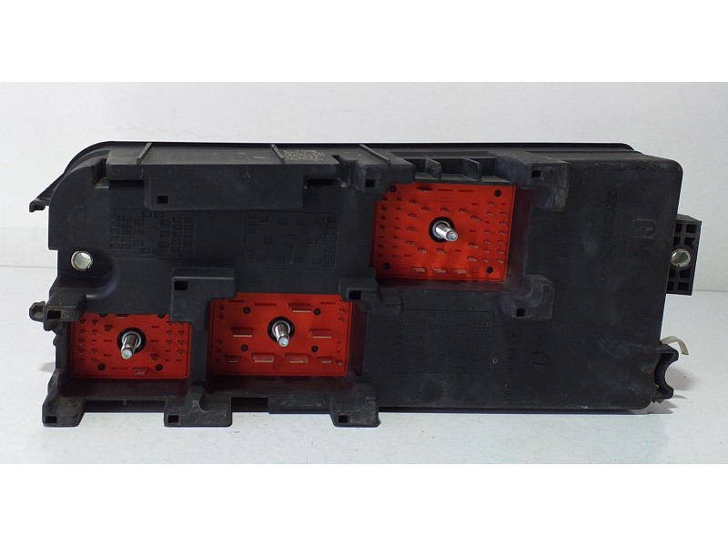 Recambio de caja reles / fusibles para opel signum básico referencia OEM IAM 13144710 71898 R