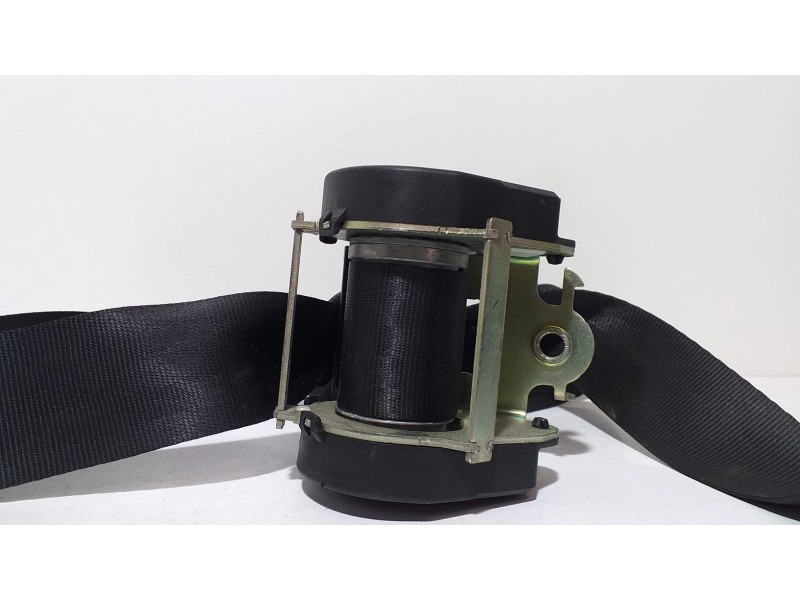 Recambio de cinturon seguridad trasero izquierdo para peugeot 207 cc básico referencia OEM IAM 96532272XX 63421 