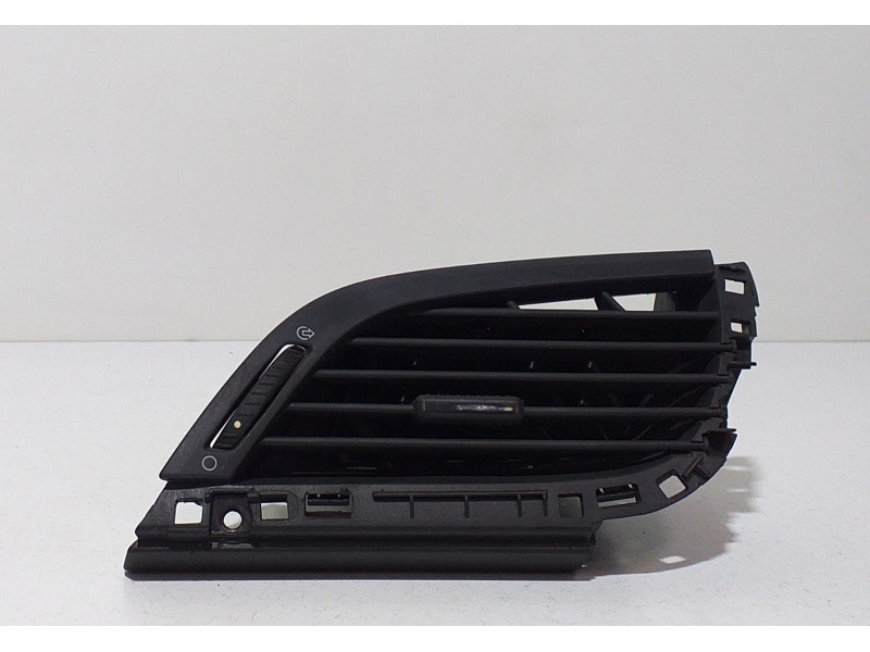 Recambio de rejilla aireadora para peugeot 207 cc básico referencia OEM IAM 9650088477 63425 