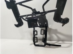 Recambio de refuerzo paragolpes delantero para » otros... tgb x- motion 125 tgb x- motion 125 referencia OEM IAM G/KU 79661  2