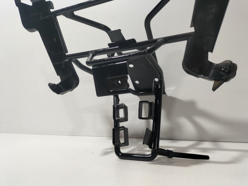 Recambio de refuerzo paragolpes delantero para » otros... tgb x- motion 125 tgb x- motion 125 referencia OEM IAM G/KU 79661 