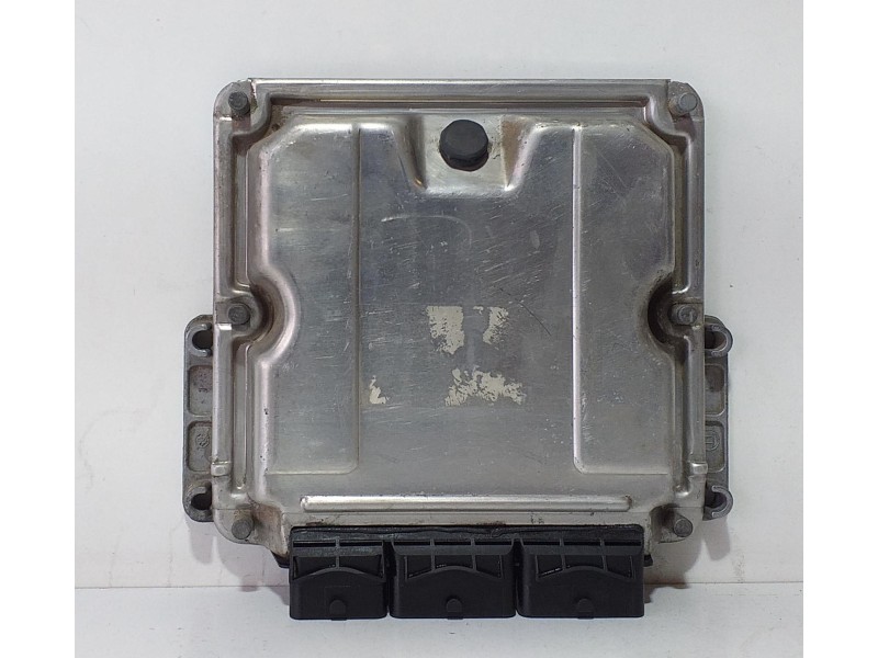 Recambio de centralita motor uce para renault scenic (ja..) 1.9 dci authentique referencia OEM IAM 8200039569 71913 R