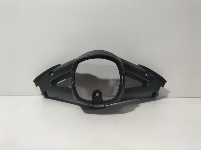 Recambio de molduras delanteras para » otros... tgb x- motion 125 tgb x- motion 125 referencia OEM IAM 457142 79662 