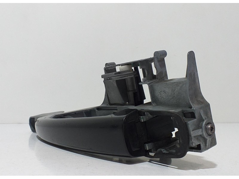 Recambio de maneta exterior delantera izquierda para peugeot 207 cc básico referencia OEM IAM 9680168680 63437 