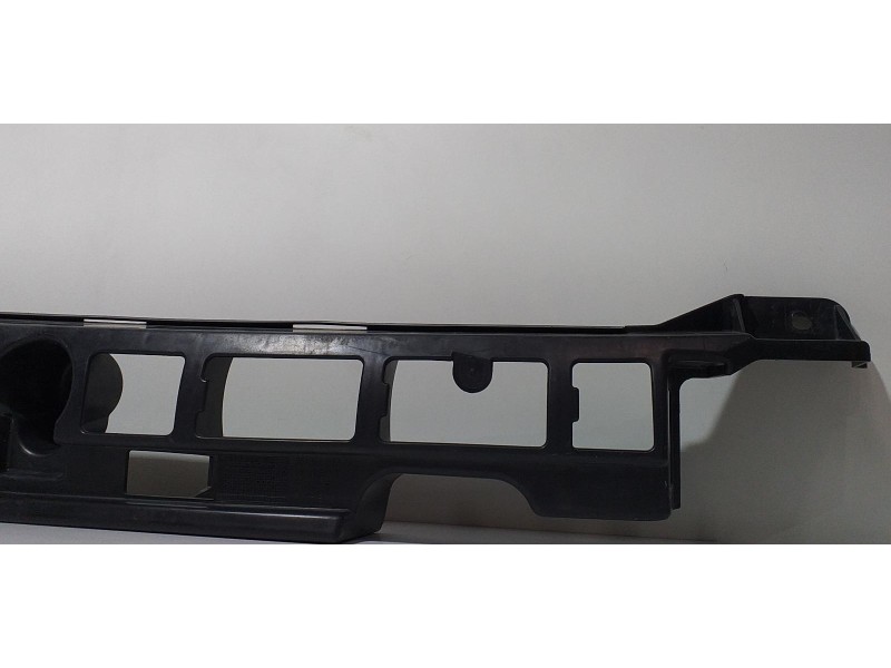 Recambio de molduras traseras para peugeot 207 cc básico referencia OEM IAM 9649681080 63441 