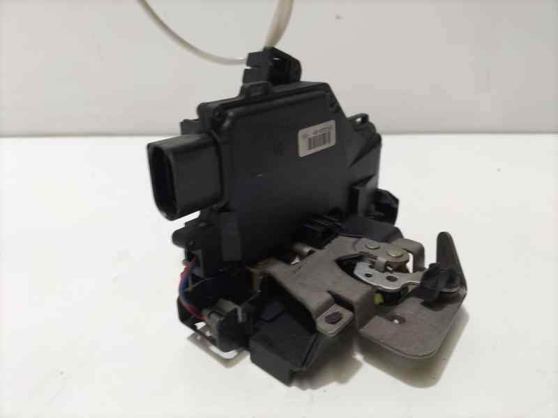 Recambio de cerradura puerta delantera izquierda para audi a4 berlina (8e) 2.5 tdi (120kw) referencia OEM IAM 4B1837015G 83284 