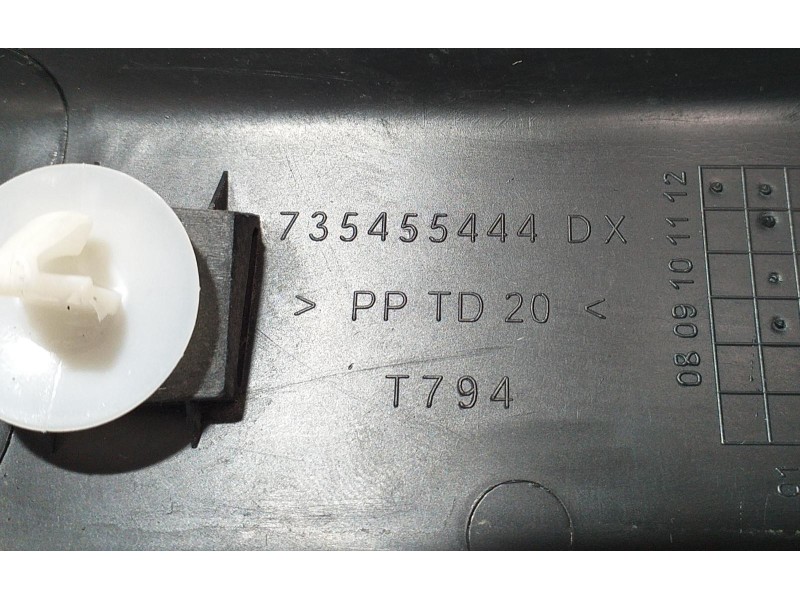 Recambio de molduras delanteras para opel combo d kasten l1h1 2,4t referencia OEM IAM 735455444DX 63449 