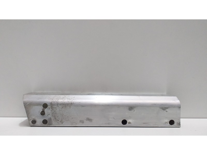 Recambio de refuerzo paragolpes trasero para audi a5 coupe (8t) 3.2 fsi referencia OEM IAM 8T0807331 51499 