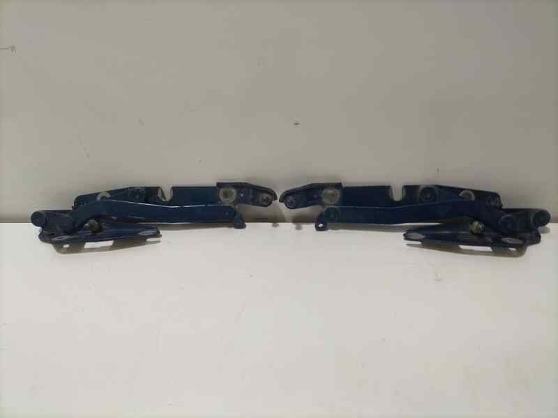 Recambio de bisagra de capot para audi a4 berlina (8e) 2.5 tdi (120kw) referencia OEM IAM 8E5827302C 83291 