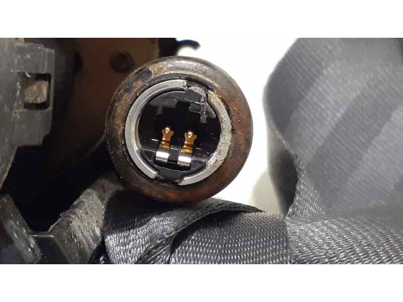 Recambio de cinturon seguridad trasero derecho para renault megane ii classic berlina dynamique referencia OEM IAM 8200798369 38