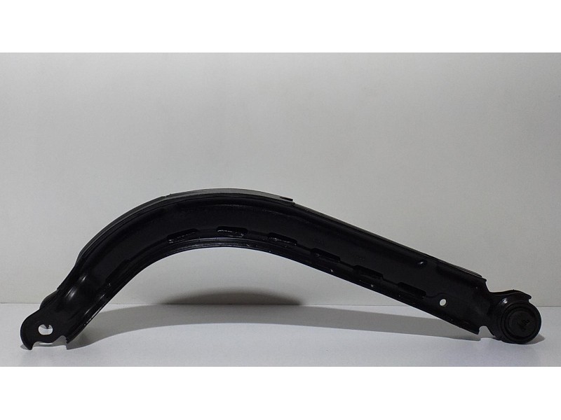 Recambio de brazo suspension superior trasero izquierdo para opel combo d kasten l1h1 2,4t referencia OEM IAM 519336040E 63464 