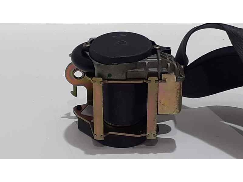 Recambio de cinturon seguridad trasero derecho para renault megane ii classic berlina dynamique referencia OEM IAM 8200798369 38