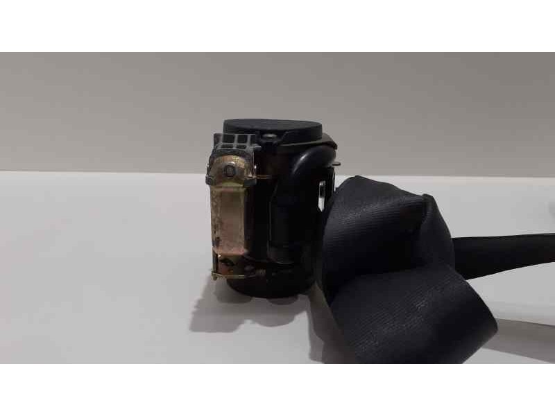 Recambio de cinturon seguridad trasero derecho para renault megane ii classic berlina dynamique referencia OEM IAM 8200798369 38