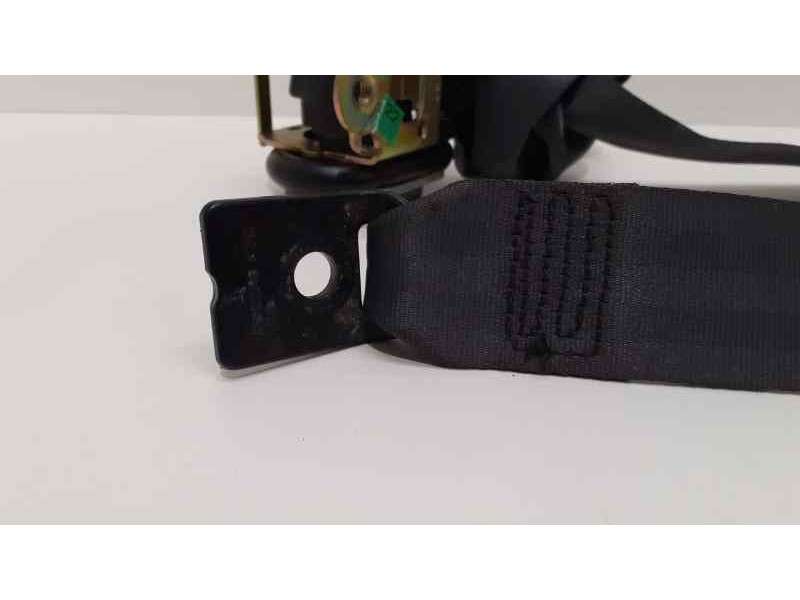 Recambio de cinturon seguridad trasero derecho para renault megane ii classic berlina dynamique referencia OEM IAM 8200798369 38
