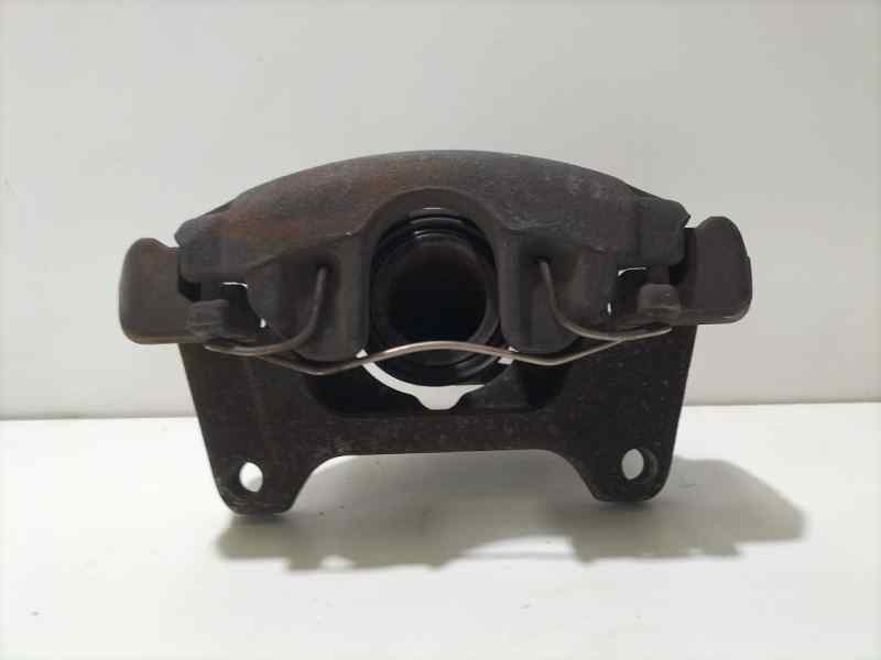 Recambio de pinza freno delantera derecha para audi a4 berlina (8e) 2.5 tdi (120kw) referencia OEM IAM 4B0615124 83296 