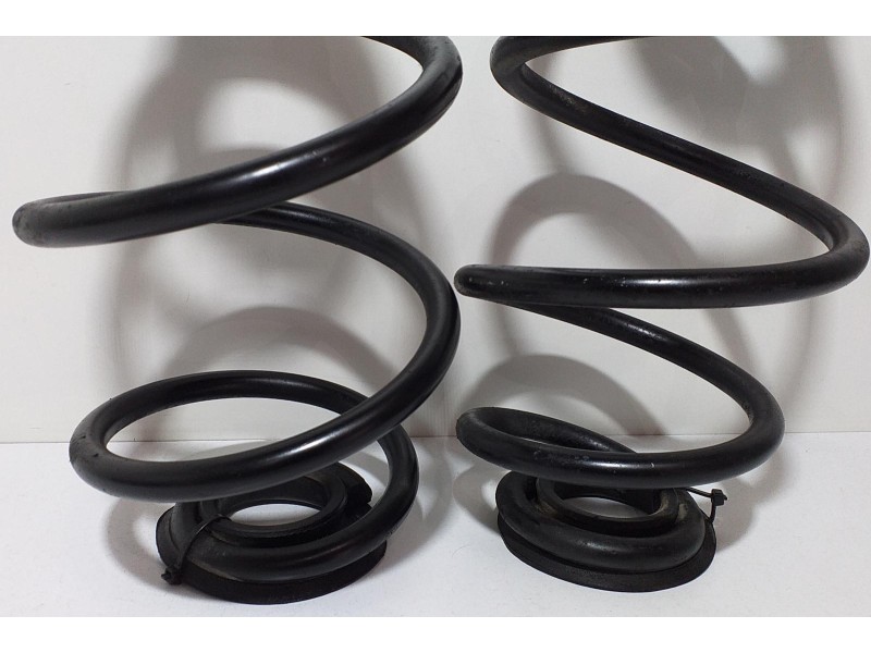 Recambio de muelle amortiguacion para opel combo d kasten l1h1 2,4t referencia OEM IAM A13FD 63472 