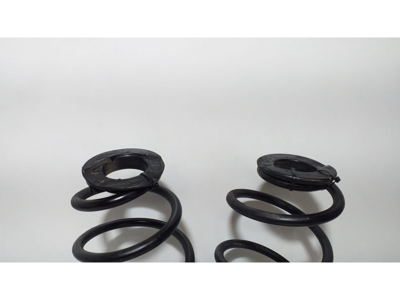 Recambio de muelle amortiguacion para opel combo d kasten l1h1 2,4t referencia OEM IAM A13FD 63472 
