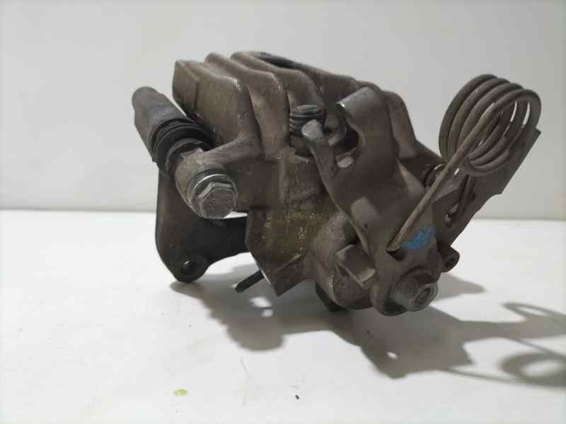 Recambio de pinza freno trasera derecha para audi a4 berlina (8e) 2.5 tdi (120kw) referencia OEM IAM 8E0615424G 83298 