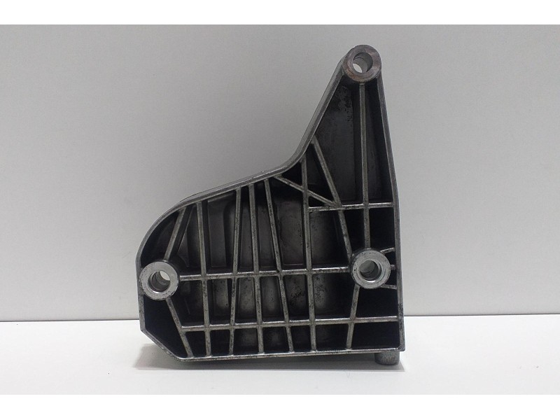 Recambio de bomba direccion para bmw serie 1 berlina (e81/e87) 120d referencia OEM IAM 7794455 51534 