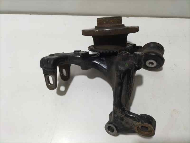 Recambio de mangueta trasera derecha para audi a4 berlina (8e) 2.5 tdi (120kw) referencia OEM IAM 8E0615612J 83302 