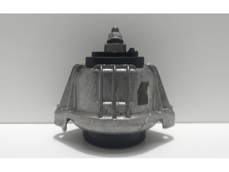 Recambio de soporte motor izquierdo para bmw serie 1 berlina (e81/e87) 120d referencia OEM IAM 13981112 51536 