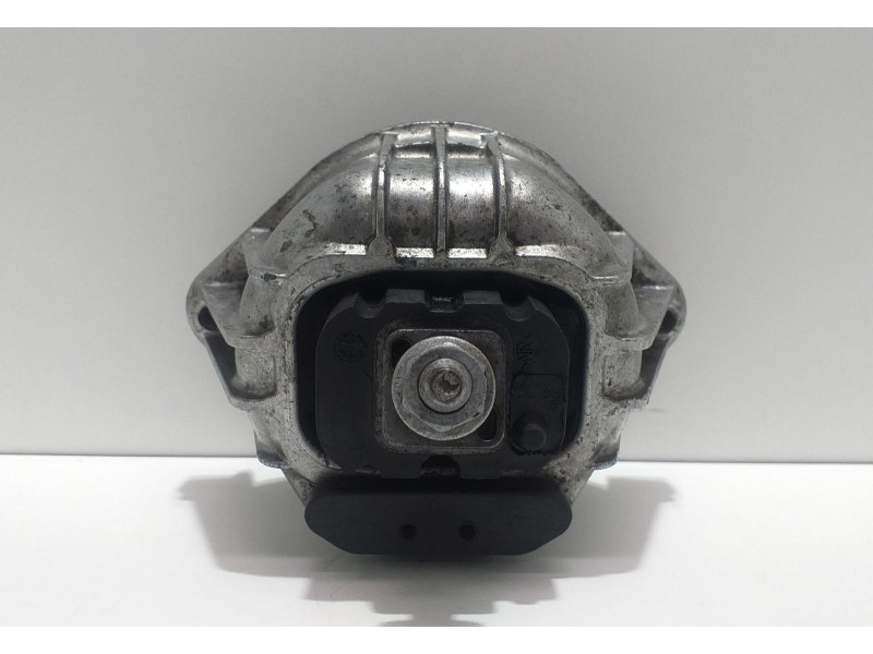 Recambio de soporte motor izquierdo para bmw serie 1 berlina (e81/e87) 120d referencia OEM IAM 13981112 51536 