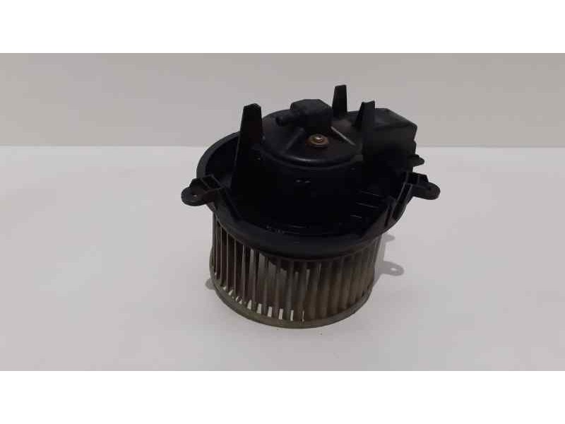 Recambio de motor calefaccion para citroën xsara berlina 1.8 16v cat (lfy / xu7jp4) referencia OEM IAM 210681233F 38753 