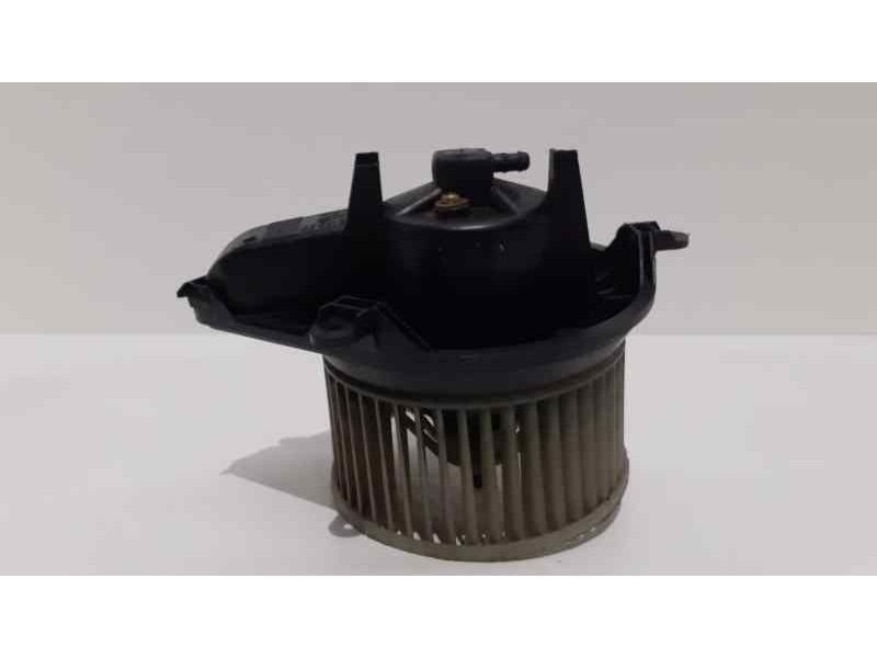 Recambio de motor calefaccion para citroën xsara berlina 1.8 16v cat (lfy / xu7jp4) referencia OEM IAM 210681233F 38753 