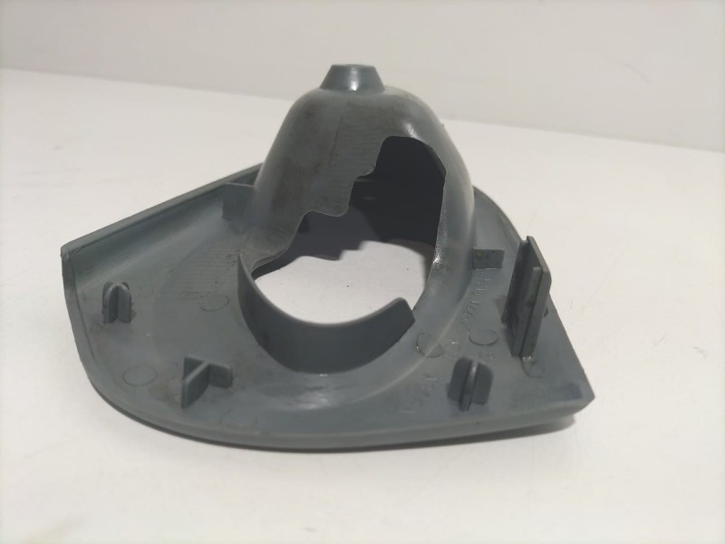 Recambio de maneta interior delantera derecha para ford transit caja cerrada ´06 2.4 tdci cat referencia OEM IAM YC15V22620 7976