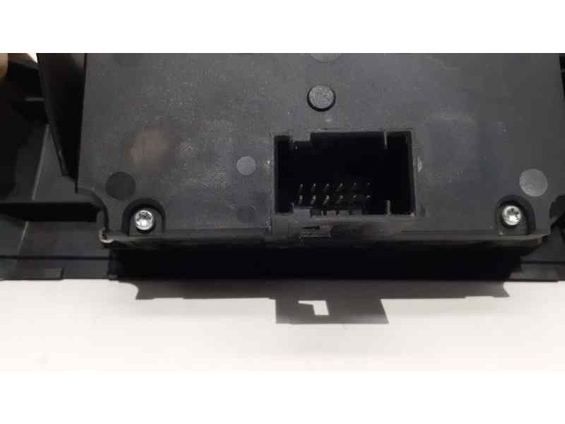 Recambio de mando luces para bmw serie 5 berlina (e60) 530d referencia OEM IAM 6925295 38760 