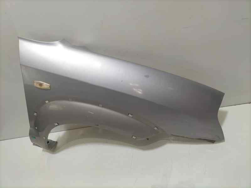 Recambio de aleta delantera derecha para hyundai tucson (jm) 2.0 crdi comfort (4wd) referencia OEM IAM 663212E130 84006 R