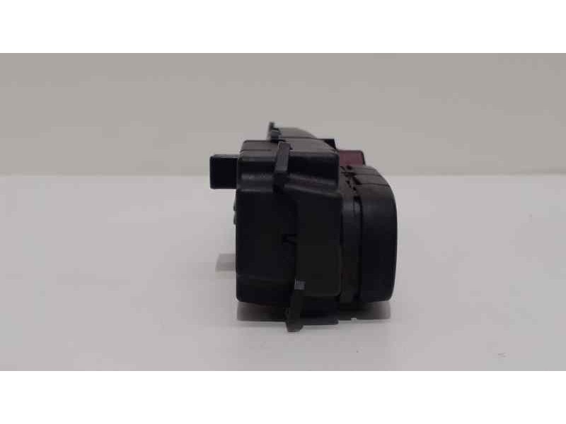 Recambio de warning para mercedes-benz clase c (w203) berlina 220 cdi (203.006) referencia OEM IAM 2038217958 38763 