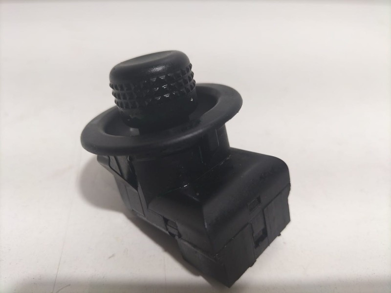 Recambio de mando retrovisor para ford transit caja cerrada ´06 2.4 tdci cat referencia OEM IAM 93BG17B676 79772 