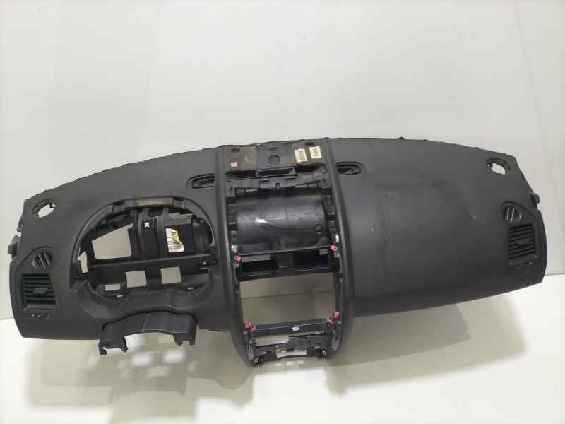 Recambio de salpicadero para renault megane ii coupe/cabrio confort authentique referencia OEM IAM 8200173737 84010 