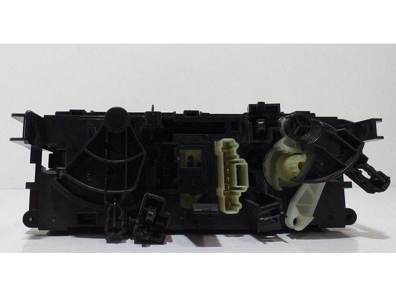 Recambio de mando calefaccion / aire acondicionado para peugeot 207 x-line referencia OEM IAM N102079B 63556 
