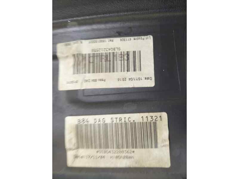 Recambio de salpicadero para renault megane ii coupe/cabrio confort authentique referencia OEM IAM 8200173737 84010 