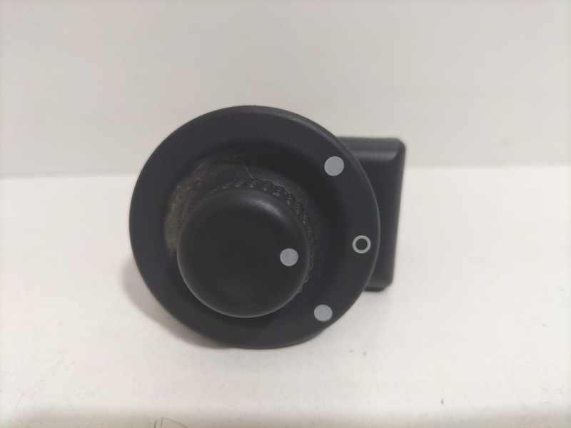 Recambio de mando retrovisor para dacia dokker stepway referencia OEM IAM 255701649R 79775 