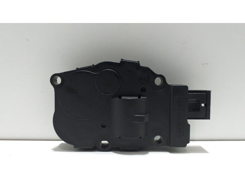 Recambio de motor apertura trampillas climatizador para bmw serie 1 berlina (e81/e87) 120d referencia OEM IAM EFB321 51556 