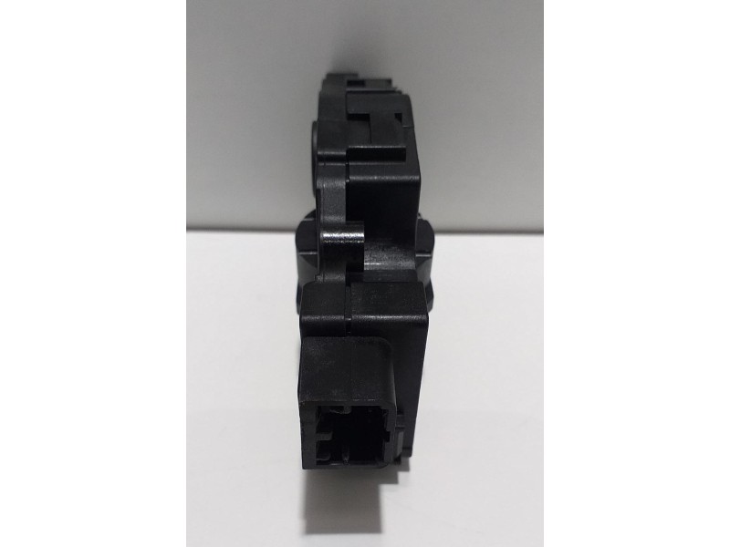 Recambio de motor apertura trampillas climatizador para bmw serie 1 berlina (e81/e87) 120d referencia OEM IAM EFB321 51556 