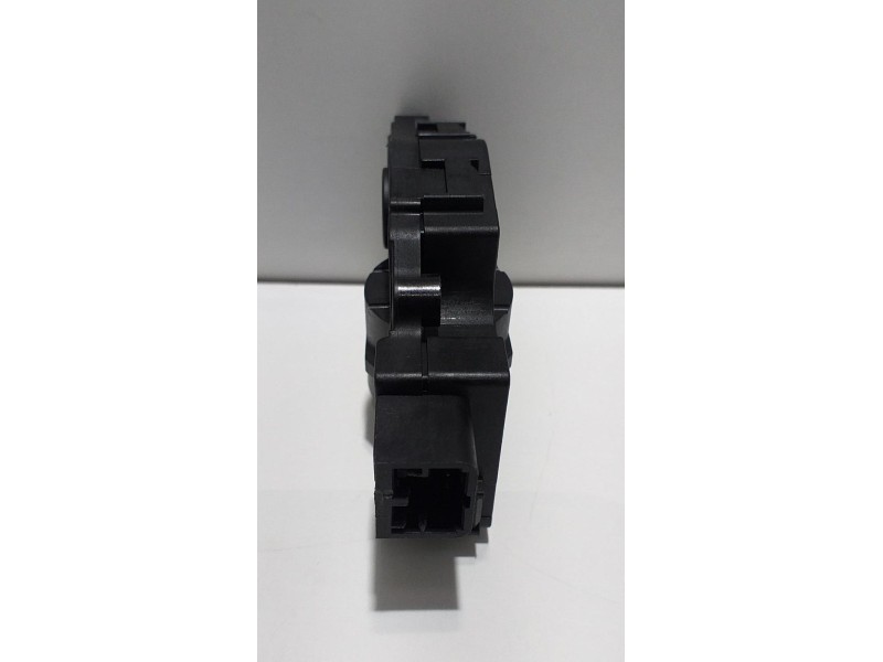 Recambio de motor apertura trampillas climatizador para bmw serie 1 berlina (e81/e87) 120d referencia OEM IAM EFB321 51558 