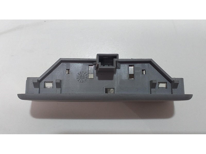 Recambio de luz interior para bmw serie 1 berlina (e81/e87) 120d referencia OEM IAM 69463439 51572 