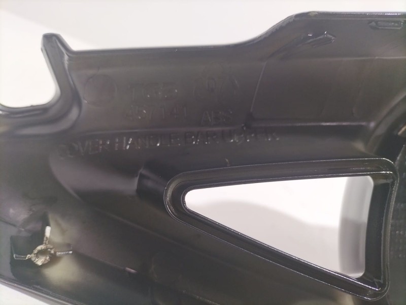 Recambio de molduras delanteras para » otros... tgb x- motion 125 tgb x- motion 125 referencia OEM IAM 457141 79782 