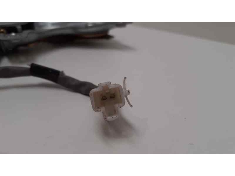 Recambio de elevalunas trasero izquierdo para lexus is200 (gxe10) 2.0 referencia OEM IAM 8572053030 38805 