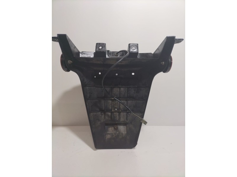 Recambio de portamatriculas para » otros... tgb x- motion 125 tgb x- motion 125 referencia OEM IAM 458031 79785 