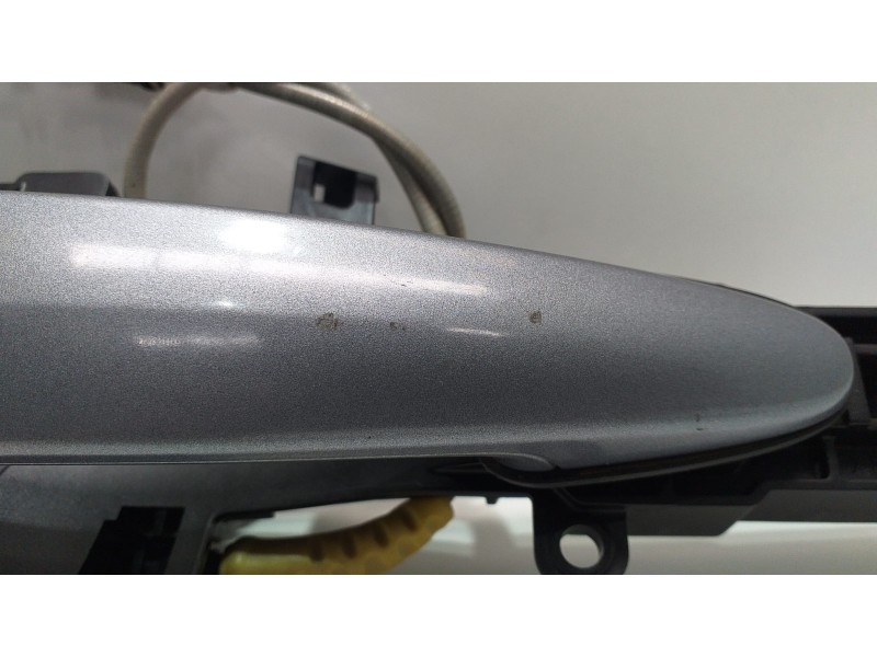 Recambio de maneta exterior delantera derecha para bmw serie 1 berlina (e81/e87) 120d referencia OEM IAM 51217207552 51580 