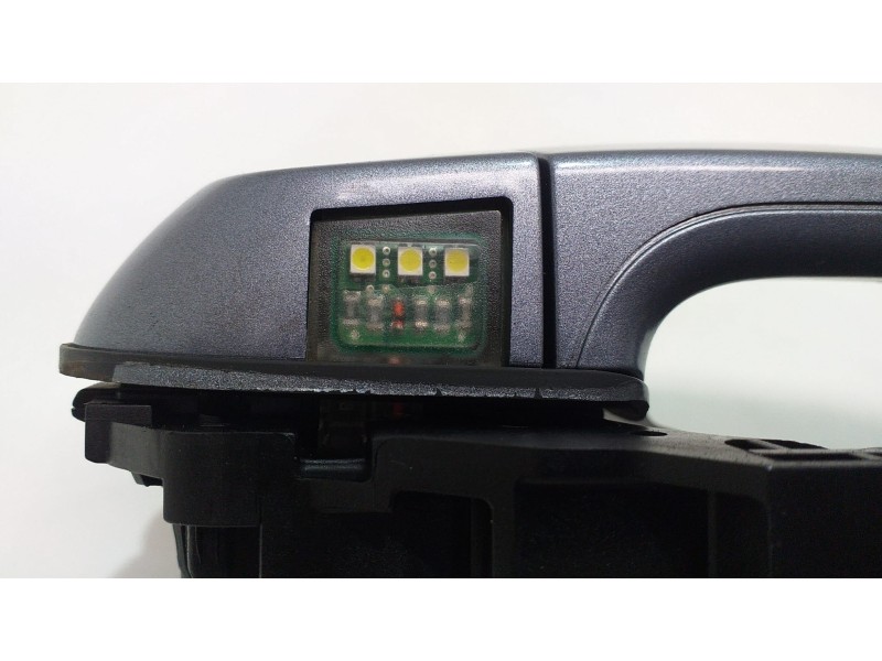 Recambio de maneta exterior delantera derecha para bmw serie 1 berlina (e81/e87) 120d referencia OEM IAM 51217207552 51580 