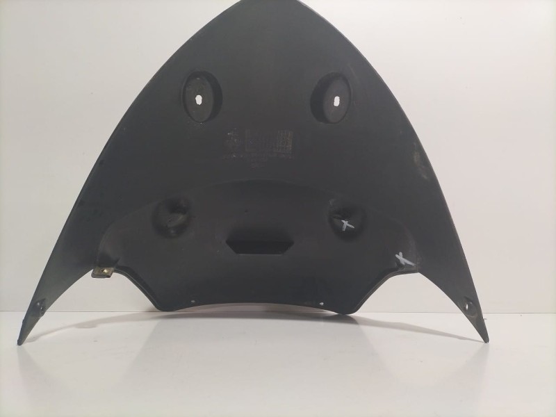 Recambio de molduras delanteras para » otros... tgb x- motion 125 tgb x- motion 125 referencia OEM IAM 457143 79789 