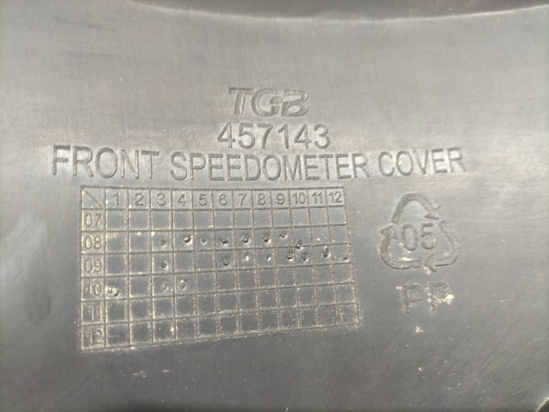 Recambio de molduras delanteras para » otros... tgb x- motion 125 tgb x- motion 125 referencia OEM IAM 457143 79789 